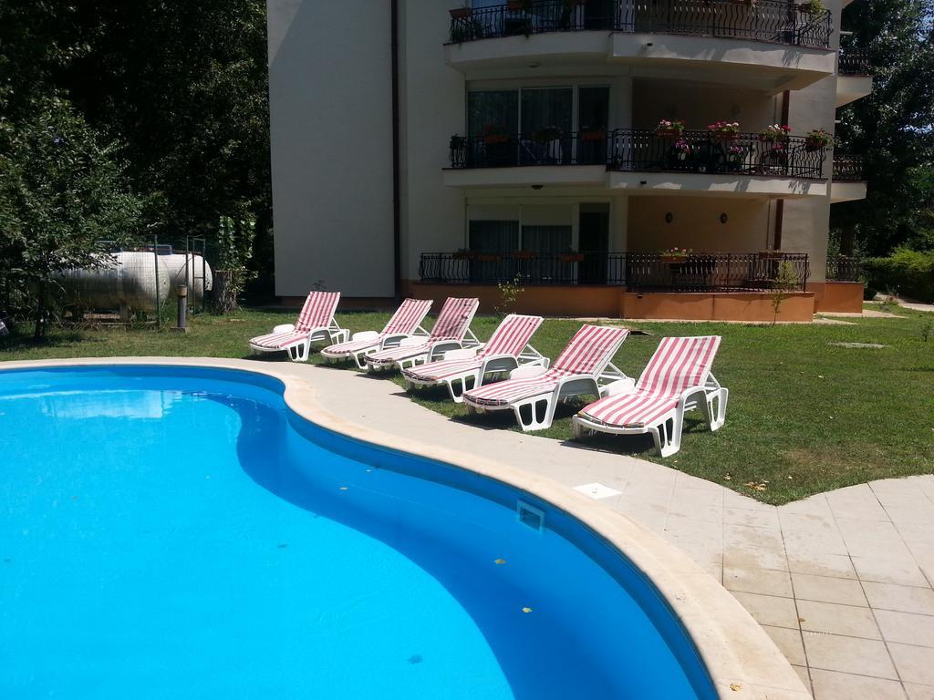 Club Topaz Apartments Neptun Exterior photo
